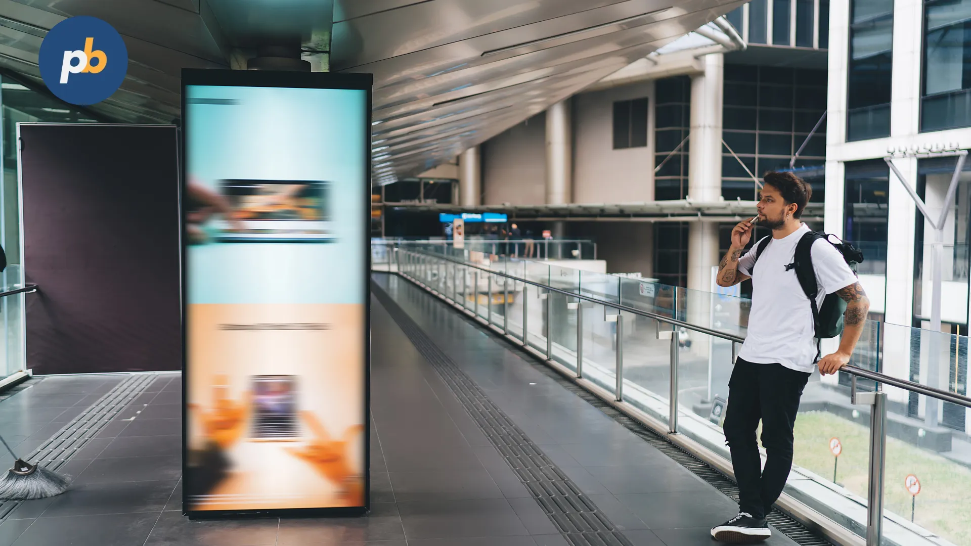 Digital signage singapore